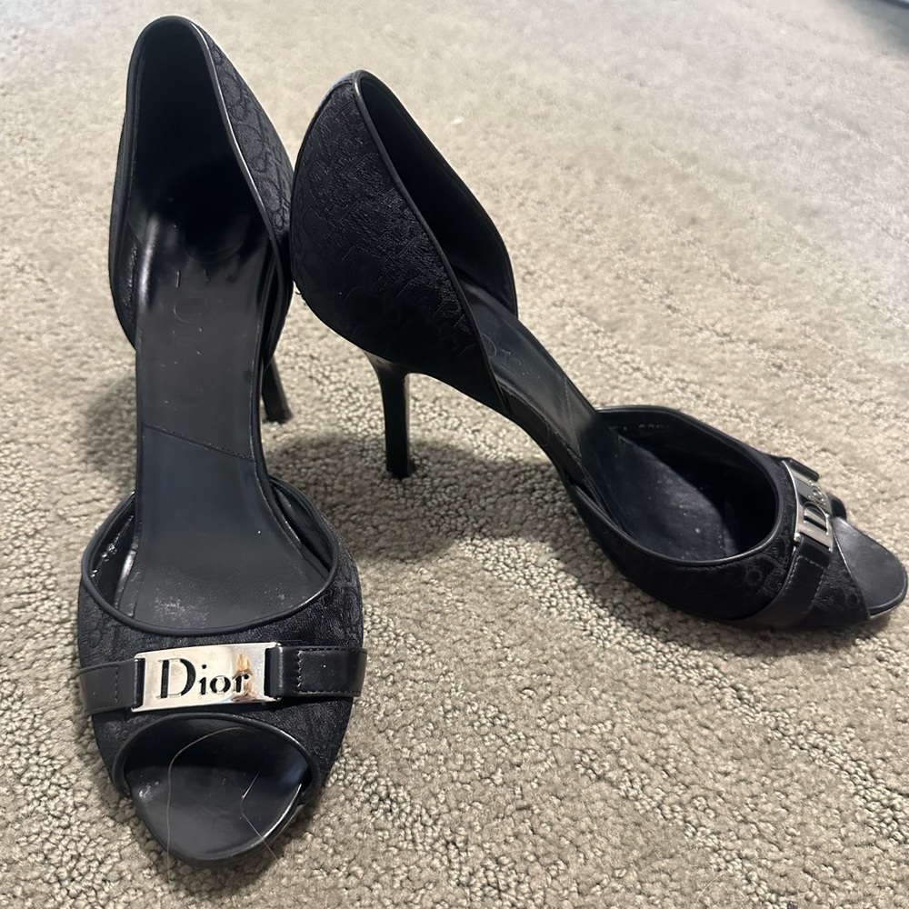 Vintage Dior peak toe heels